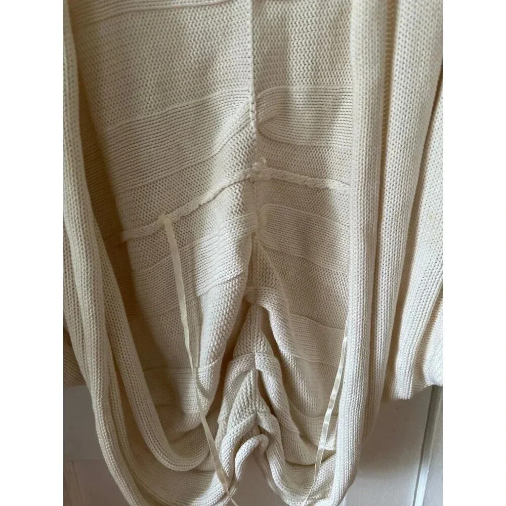 New York & Company women’s size medium Cardigan - Picture 3 of 8